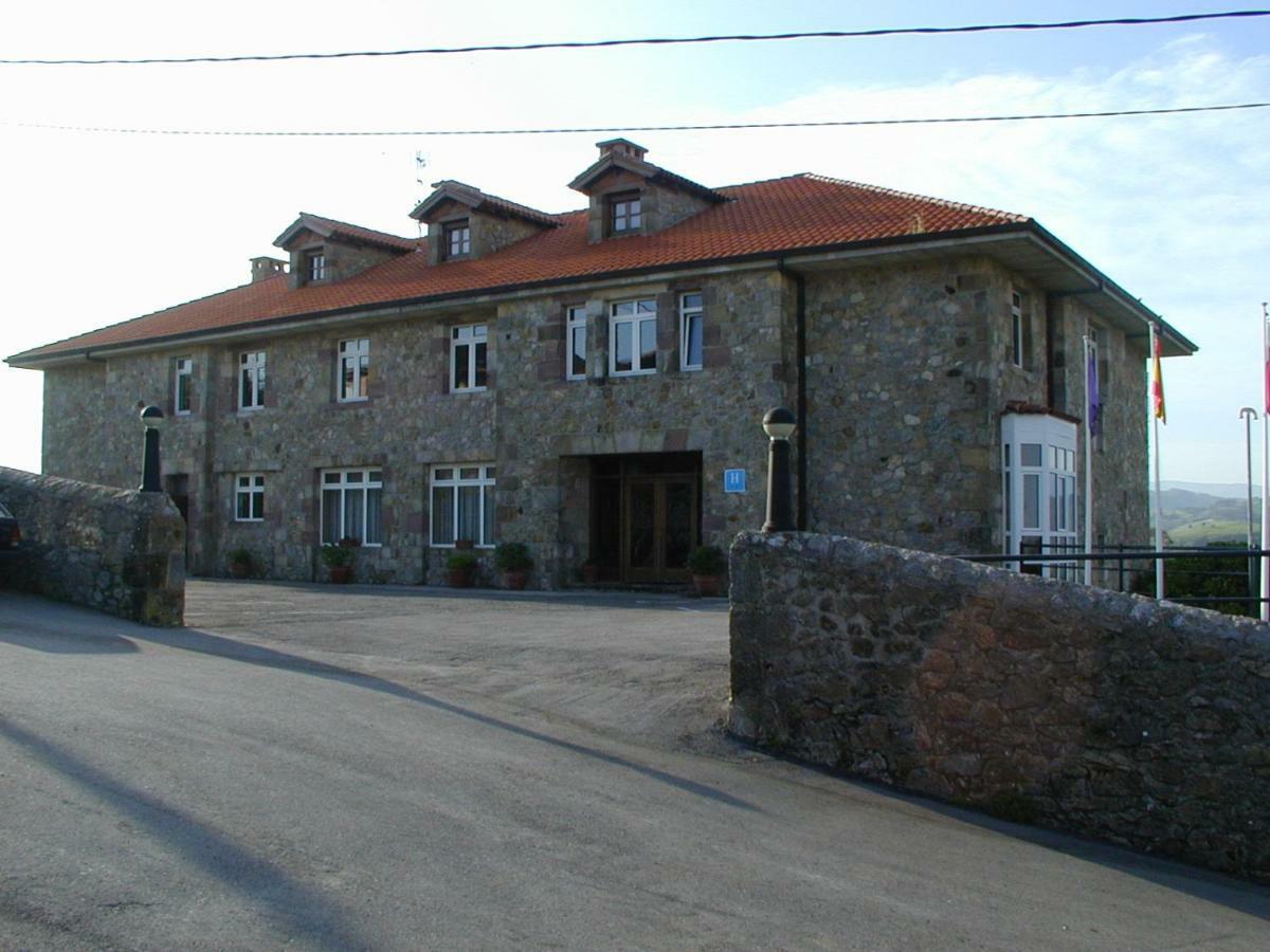 Dunas De Oyambre Hotel